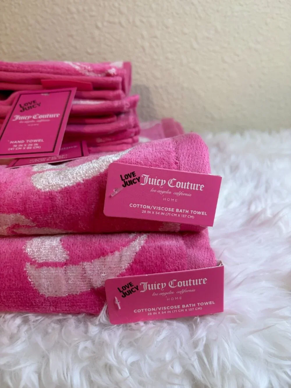Juicy Couture Love Juicy Pink Bow Lip Print Heart Bath Hand Towel Set 4PC NWT